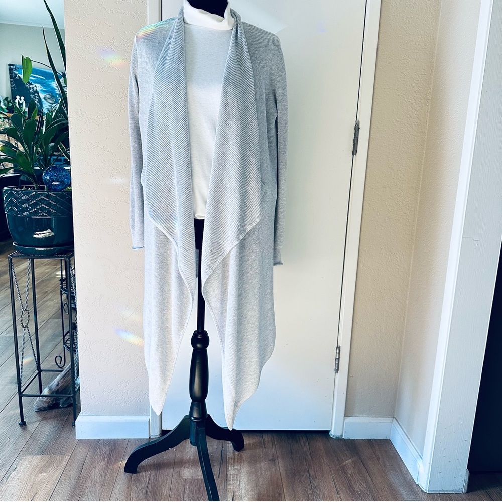 White House Black Market Open Front Duster Long Size Small Light Grey